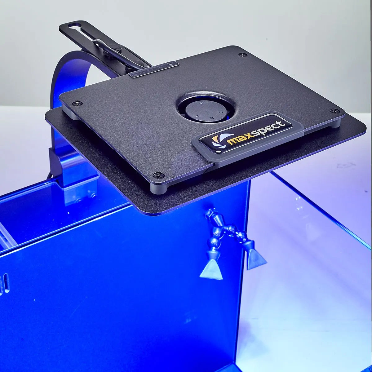 Dice AIO 12 Gallon Nano Cube Aquarium w/ MJ-L165 LED